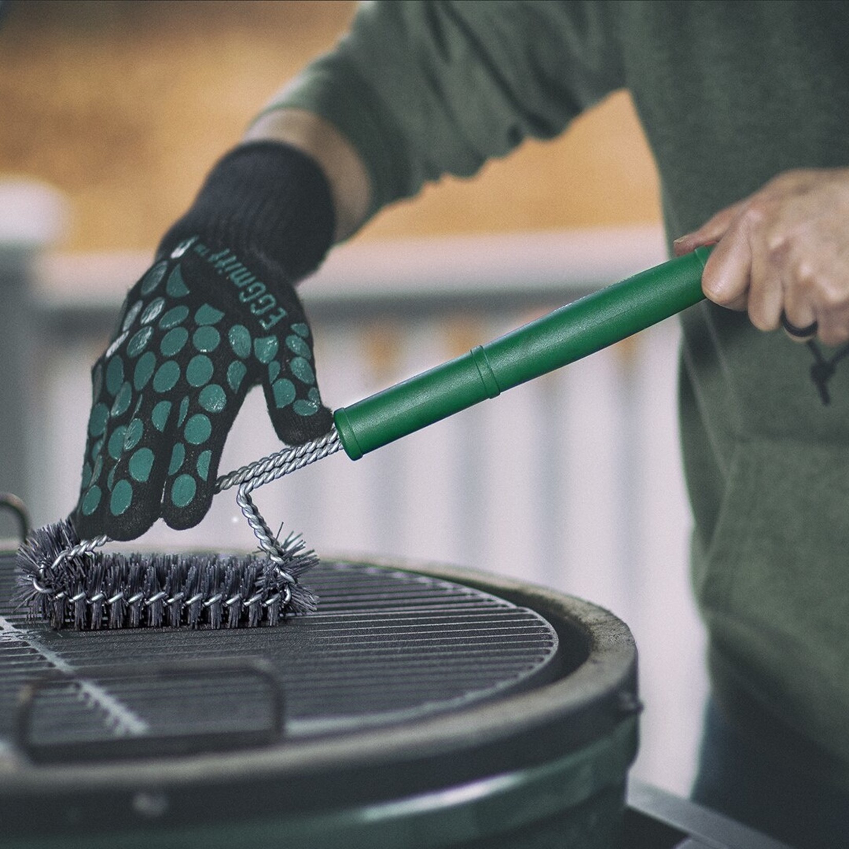 Big Green Egg BGE Grid Scrubber Diamond Coated Nylon Bristle