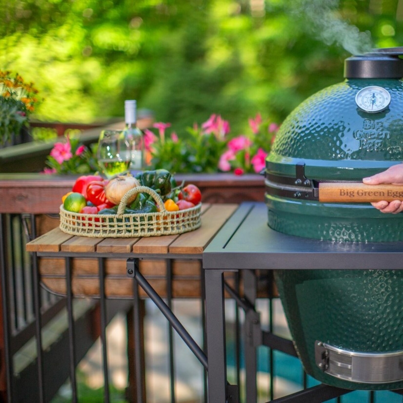 Big Green Egg BGE Acacia Wood Mate, Modular Nest