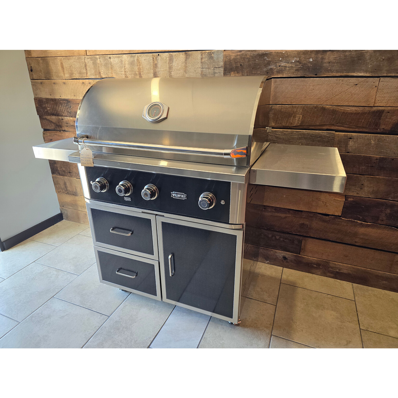 WildFire Wildfire 36" Ranch PRO Freestanding Package - LP (Demo)