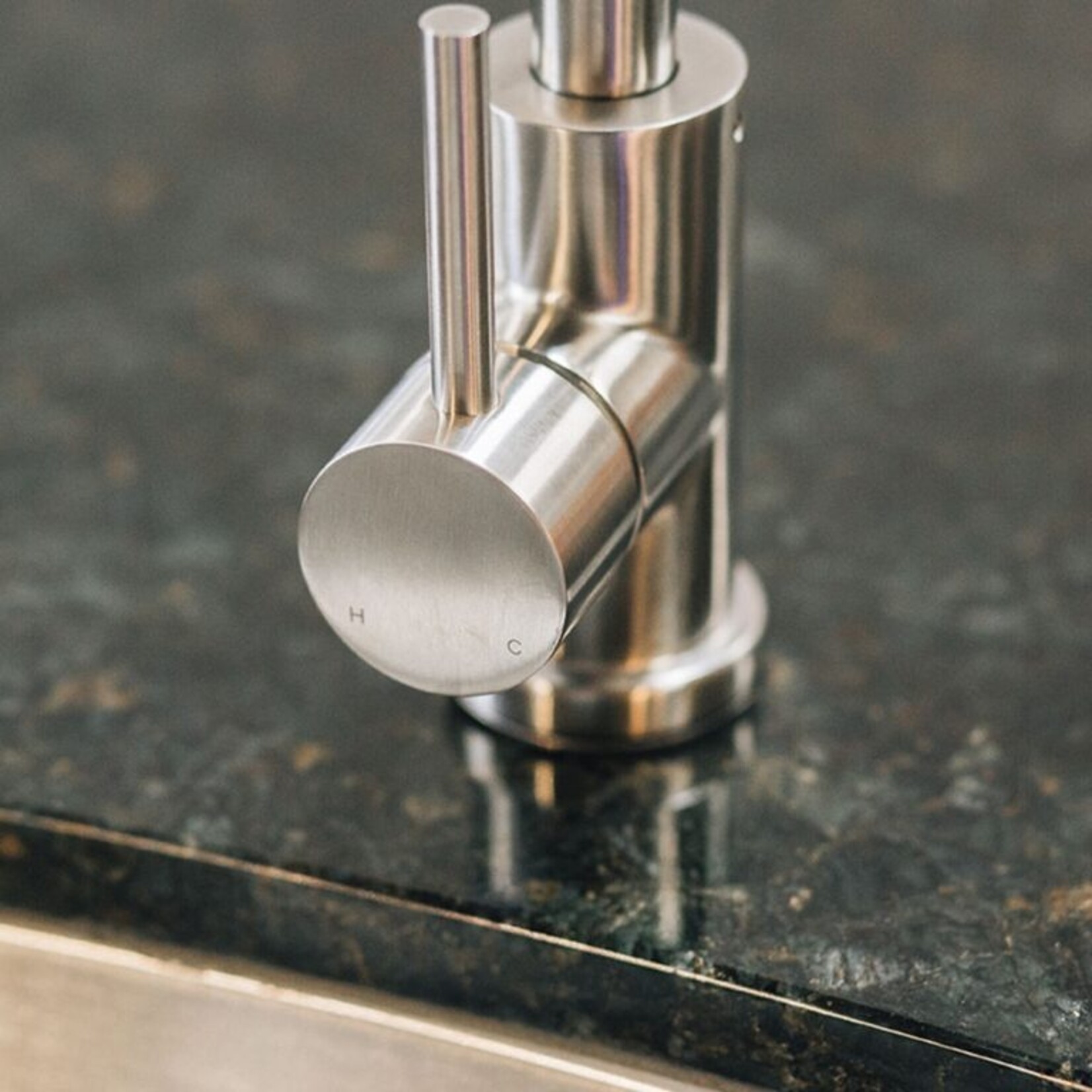 Summerset Summerset 19x15" Undermount Sink w/ Faucet