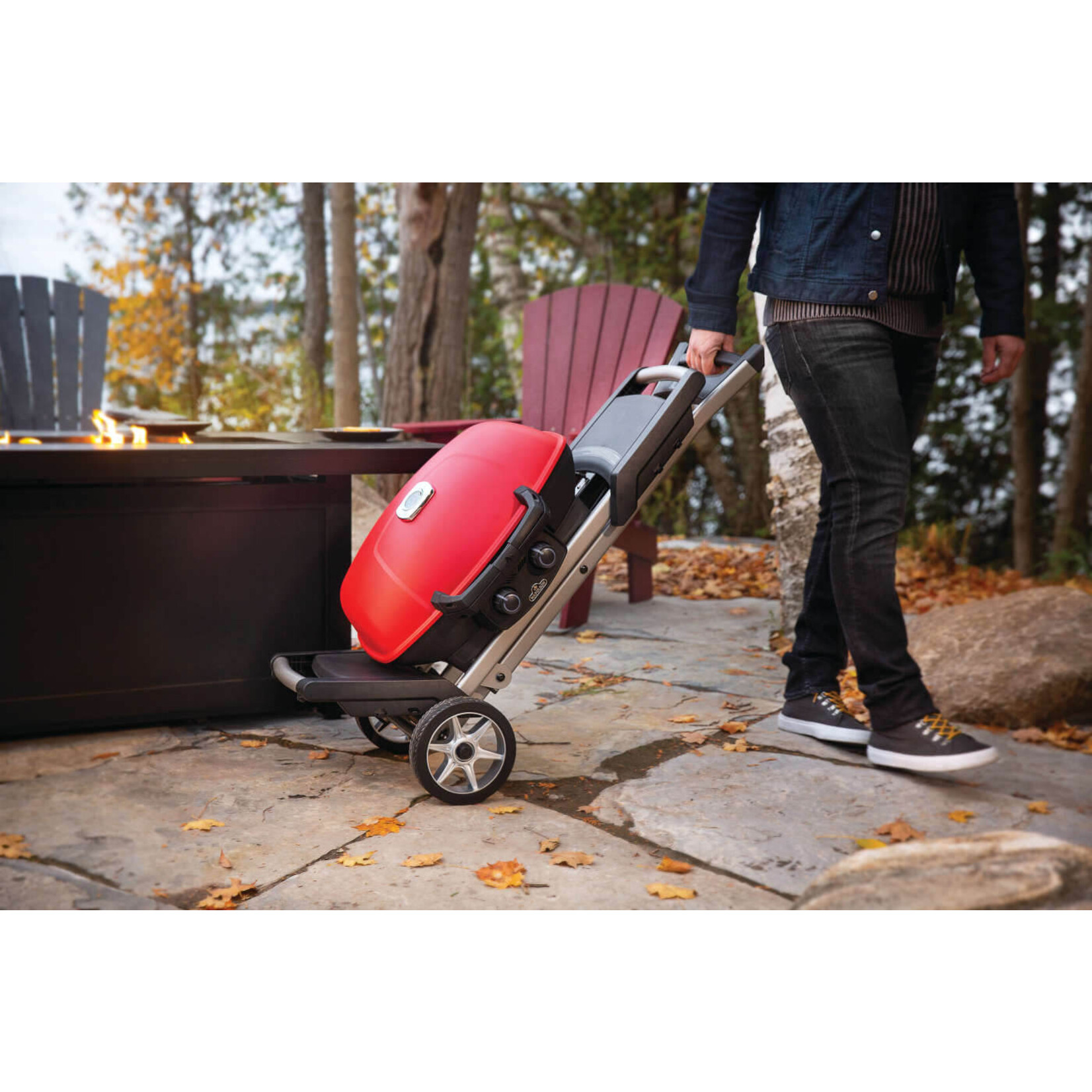 Napoleon Napoleon TravelQ 285X w/ Griddle (Red)