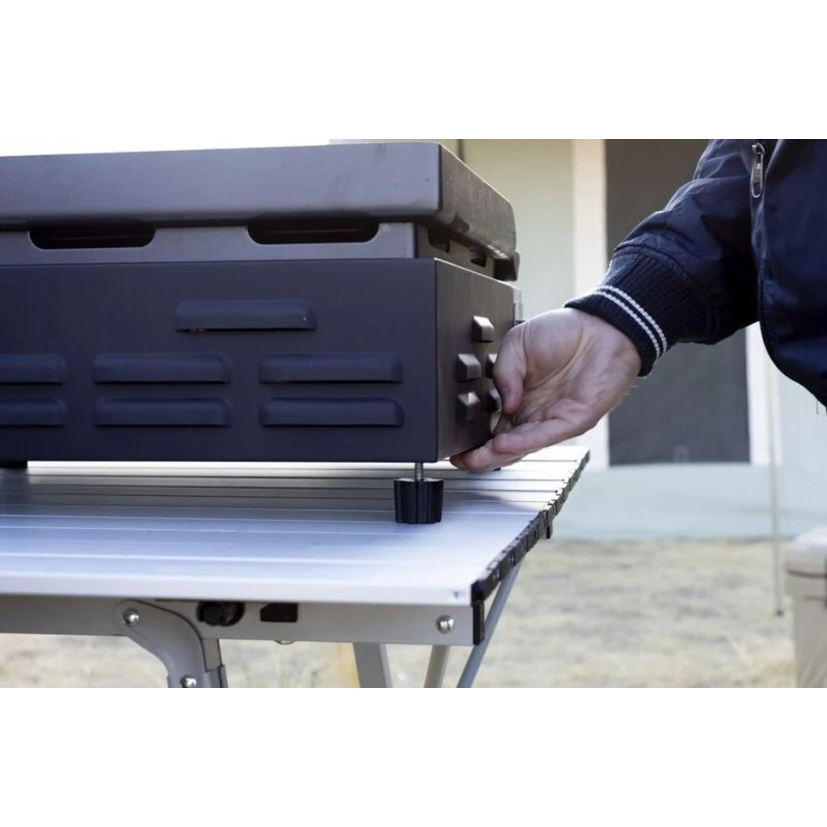 Camp Chef Camp Chef 14" VersaTop Grill Package w/ Carry Bag