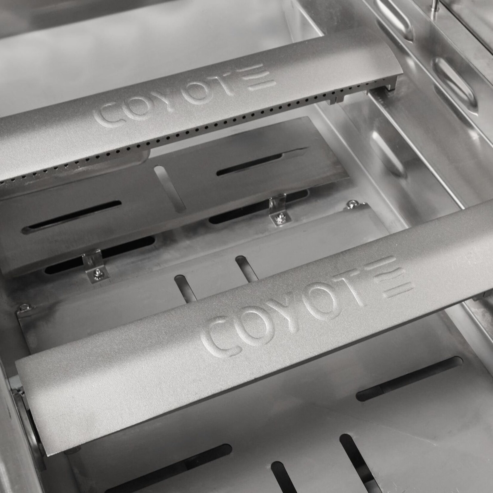 Coyote Coyote C-Series Grill 34" Built-in - Liquid Propane