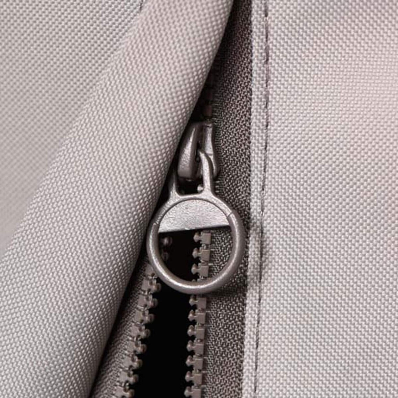 Coyote Coyote Cover, Gray for 30" Freestanding C & SL-Series Grill w/ Cart & C2P28-FS Pellet Grill w/ Cart