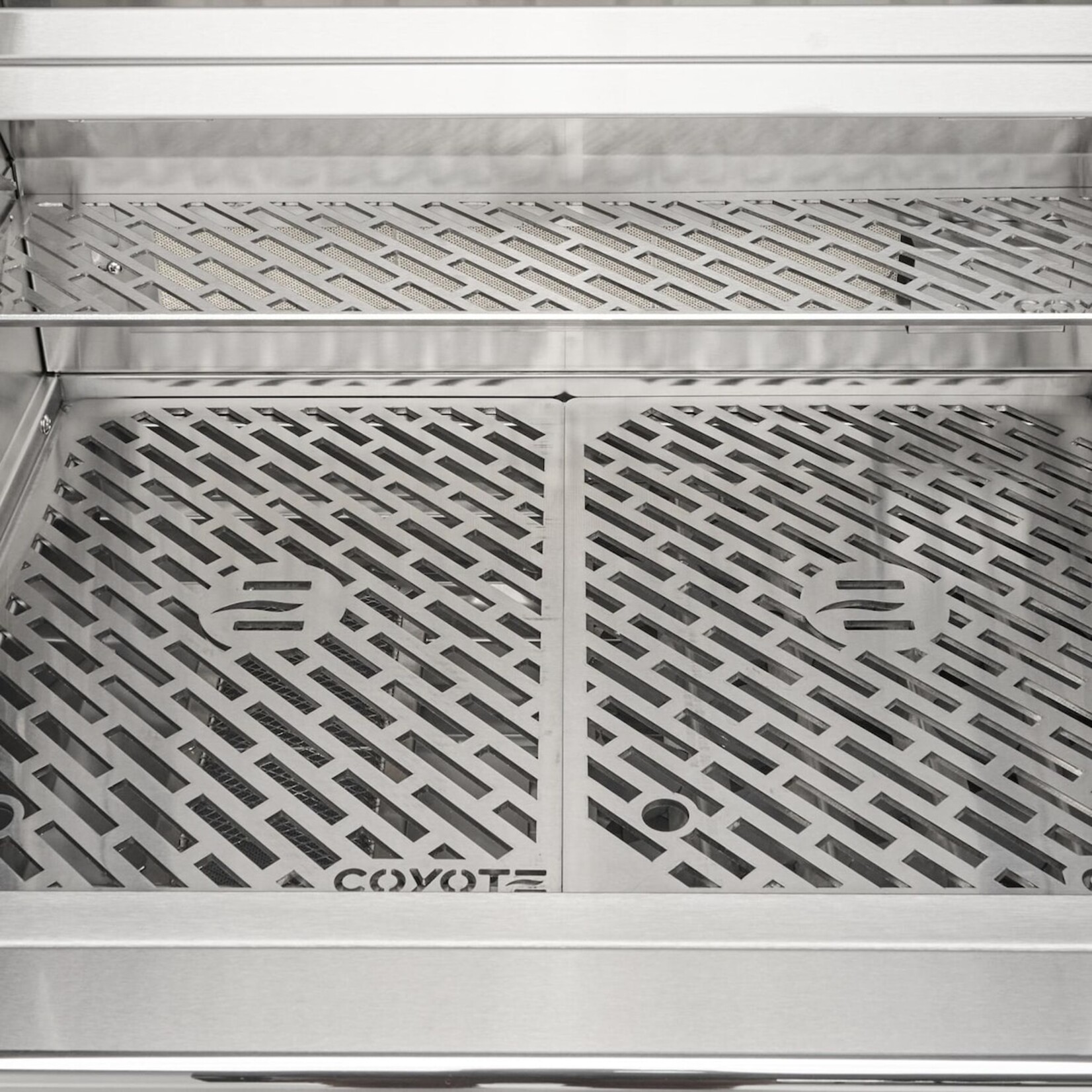 Coyote Coyote SL-Series Grill 36" Built-in - Natural Gas