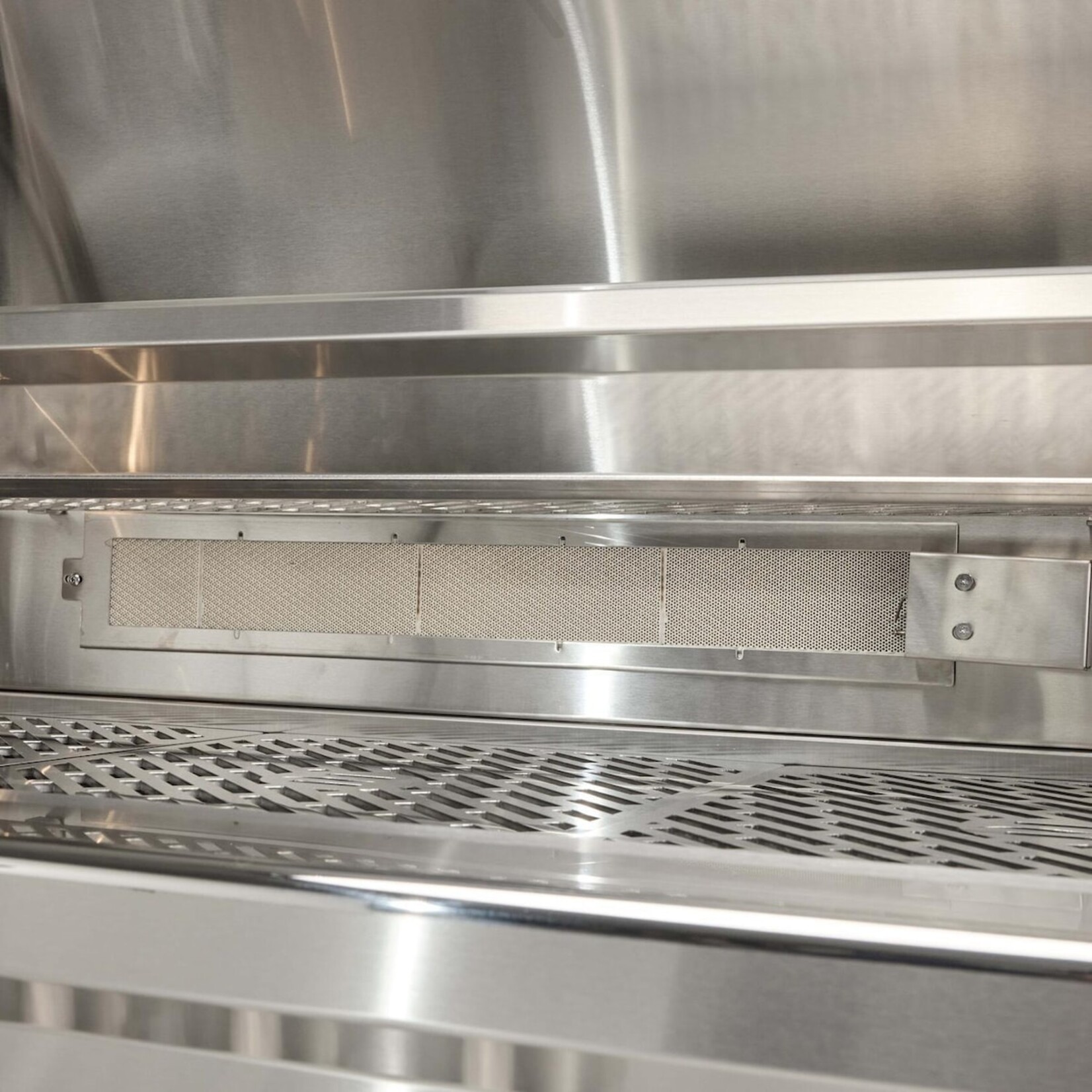 Coyote Coyote SL-Series Grill 42" Built-in - Natural Gas