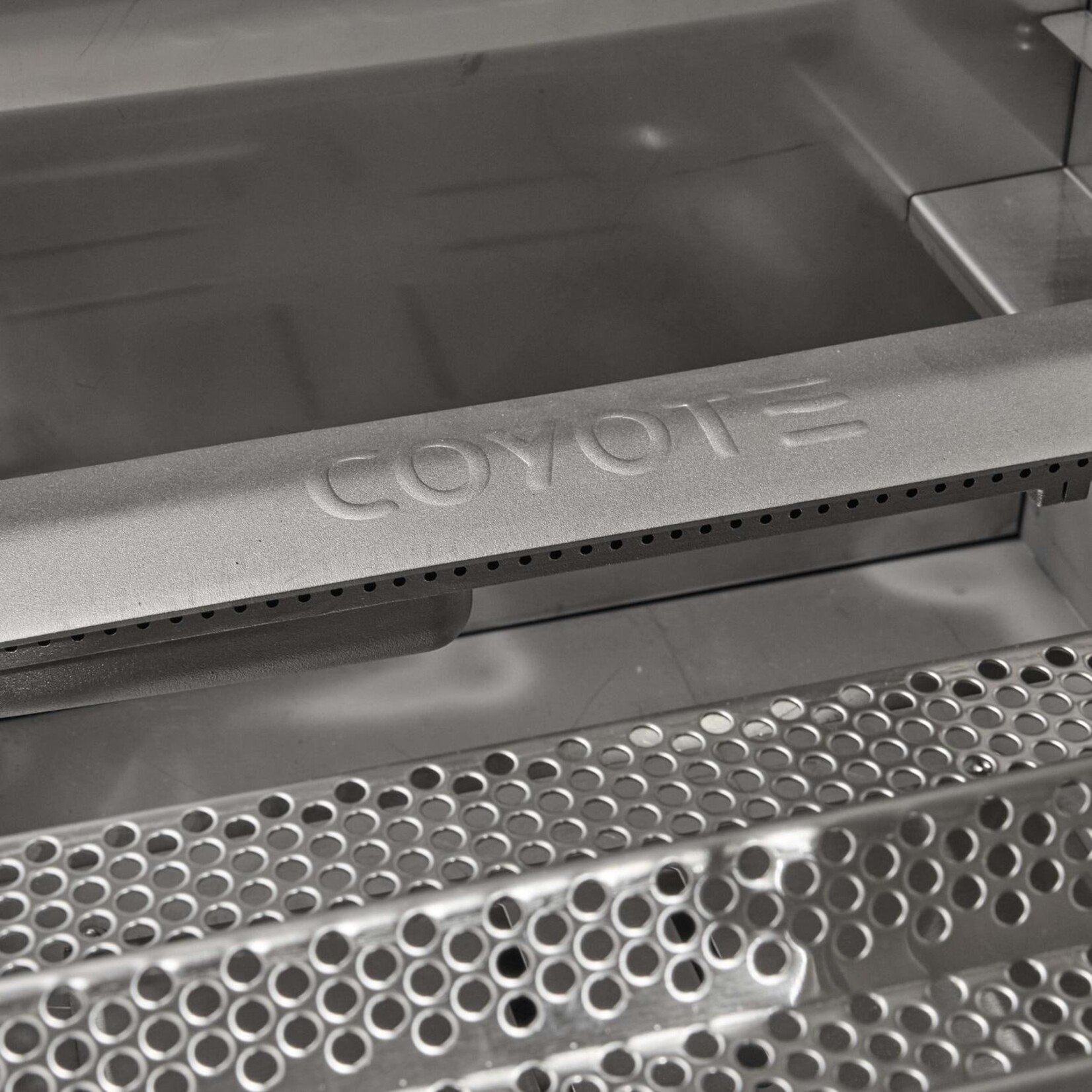 Coyote Coyote Hybrid Grill, 50" Built-in Gas & Charcoal -Liquid Propane