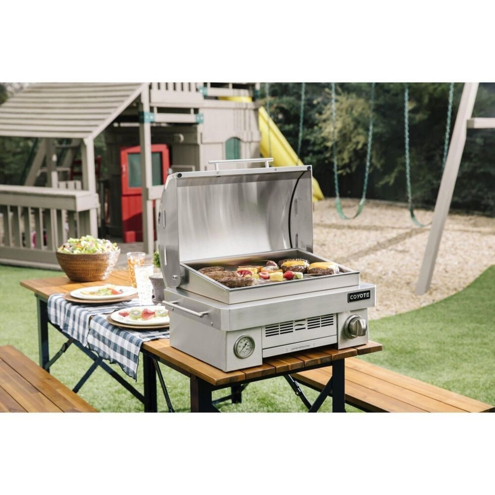Coyote Coyote Portable Grill, Infinity Burner up to 20,000btu, Liquid Propane