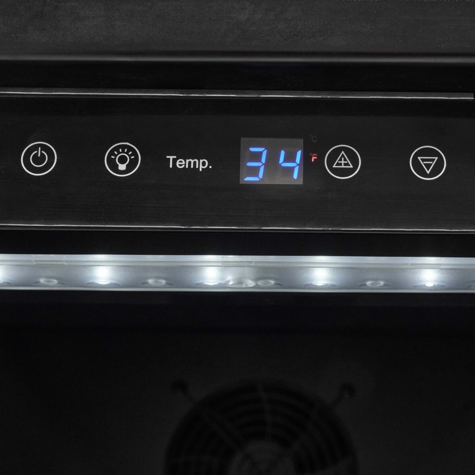 Coyote Coyote Refrigerator 21" Built-in - Right Side Hinge