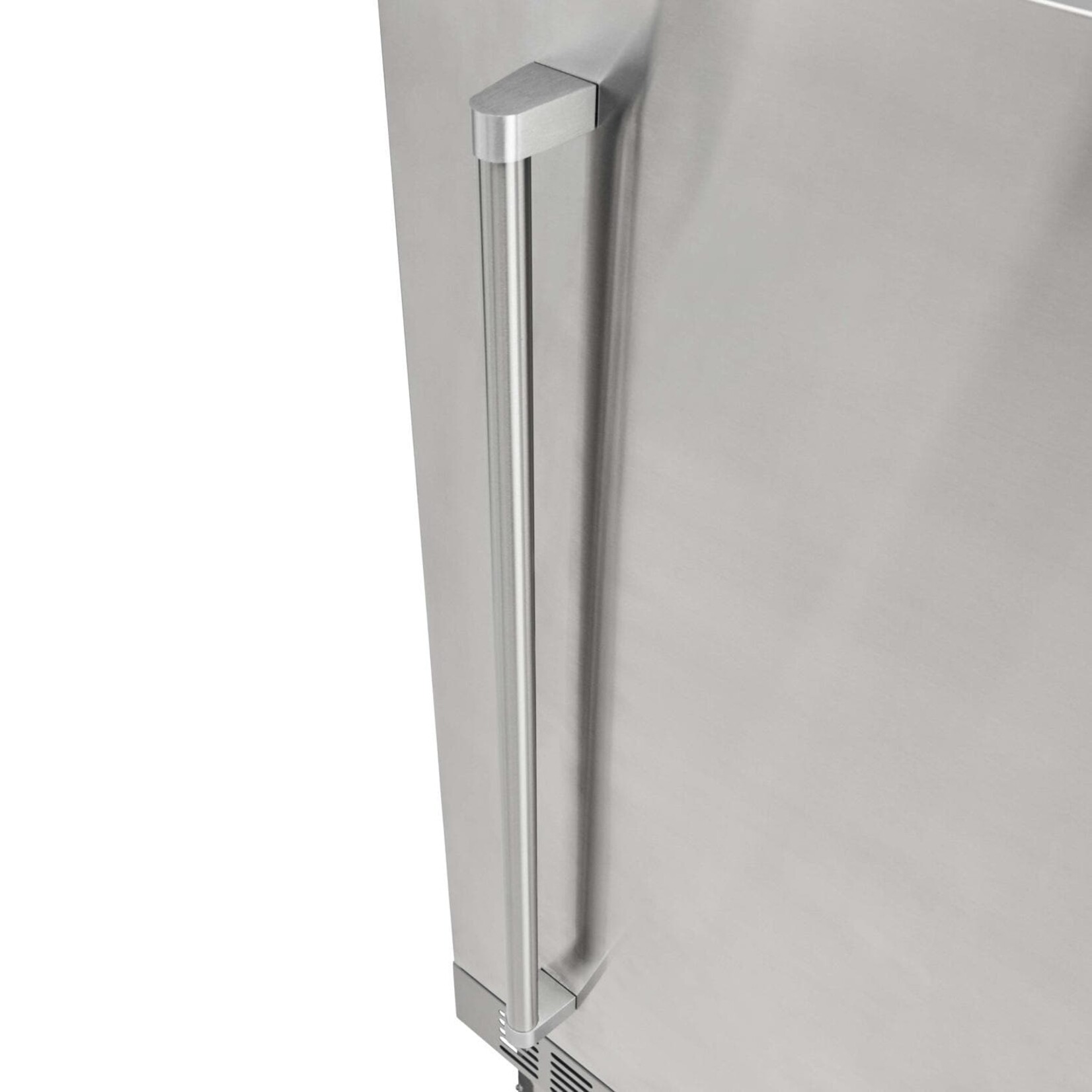 Coyote Coyote Refrigerator 21" Built-in - Right Side Hinge