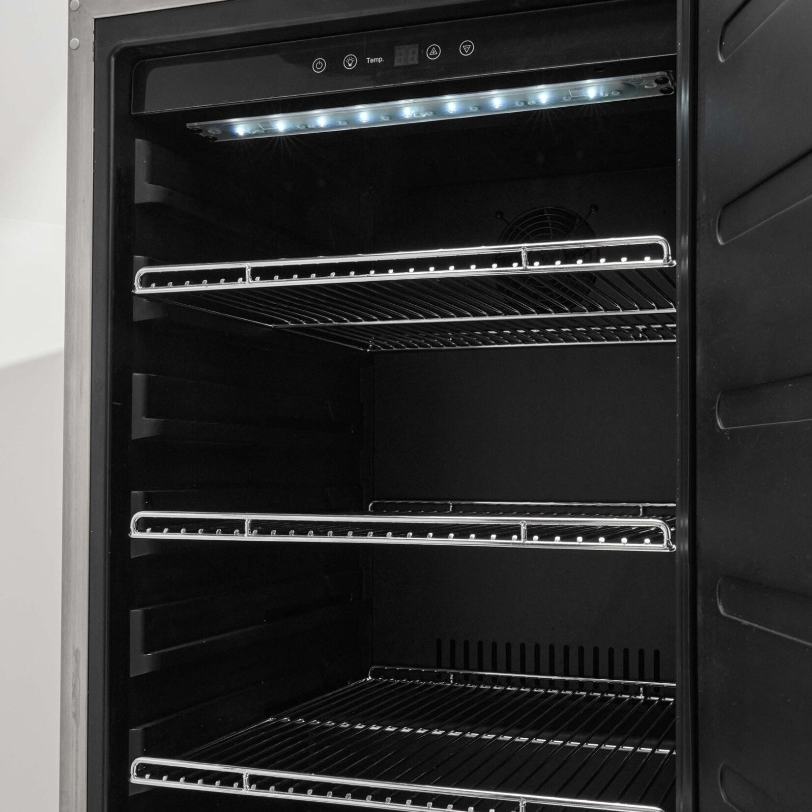 Coyote Coyote Refrigerator 21" Built-in - Right Side Hinge