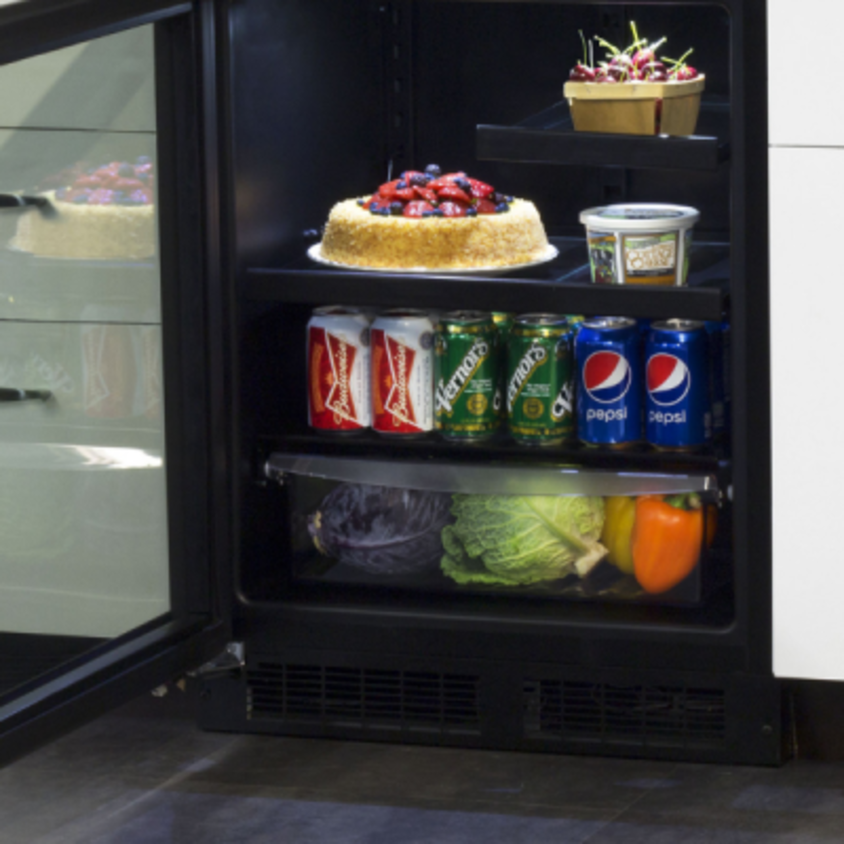 Marvel Indoor Low Profile 24" Beverage Center, SS Glass Rev Door with Lock