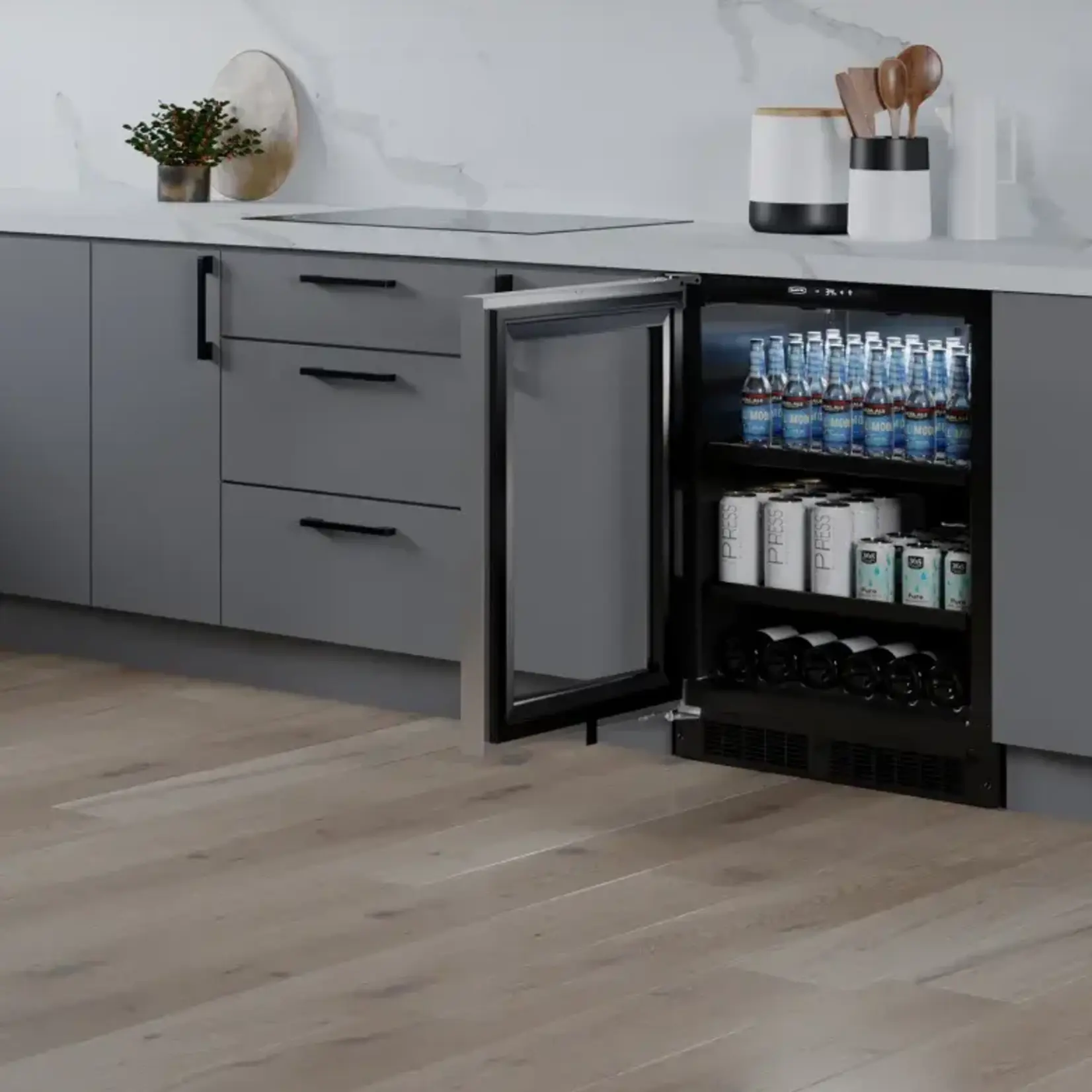 Marvel Marvel Indoor Classic 24" Beverage Center, SS Solid Rev Door w/Wine Cradle