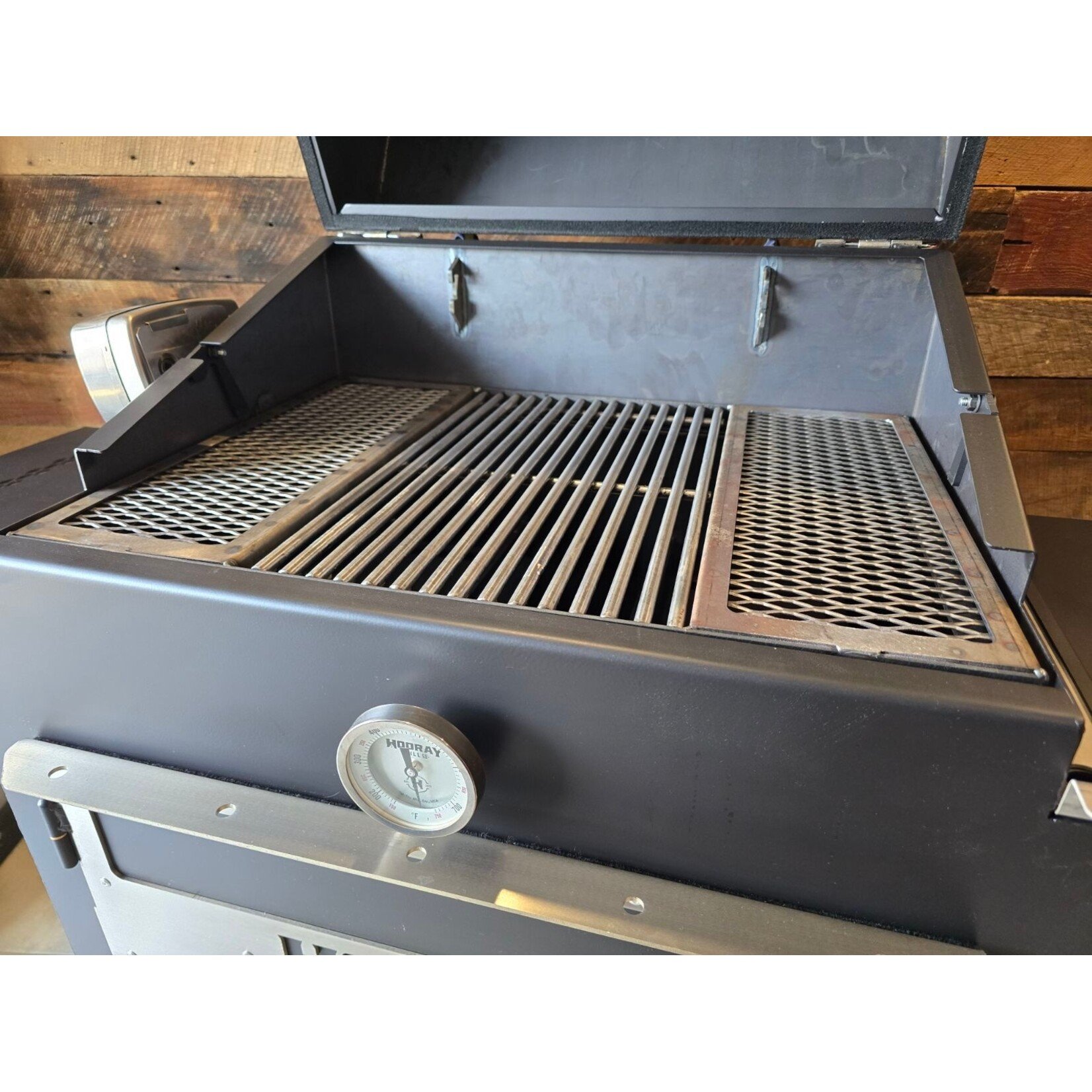 Hooray Hooray Smokebox Searing Grate