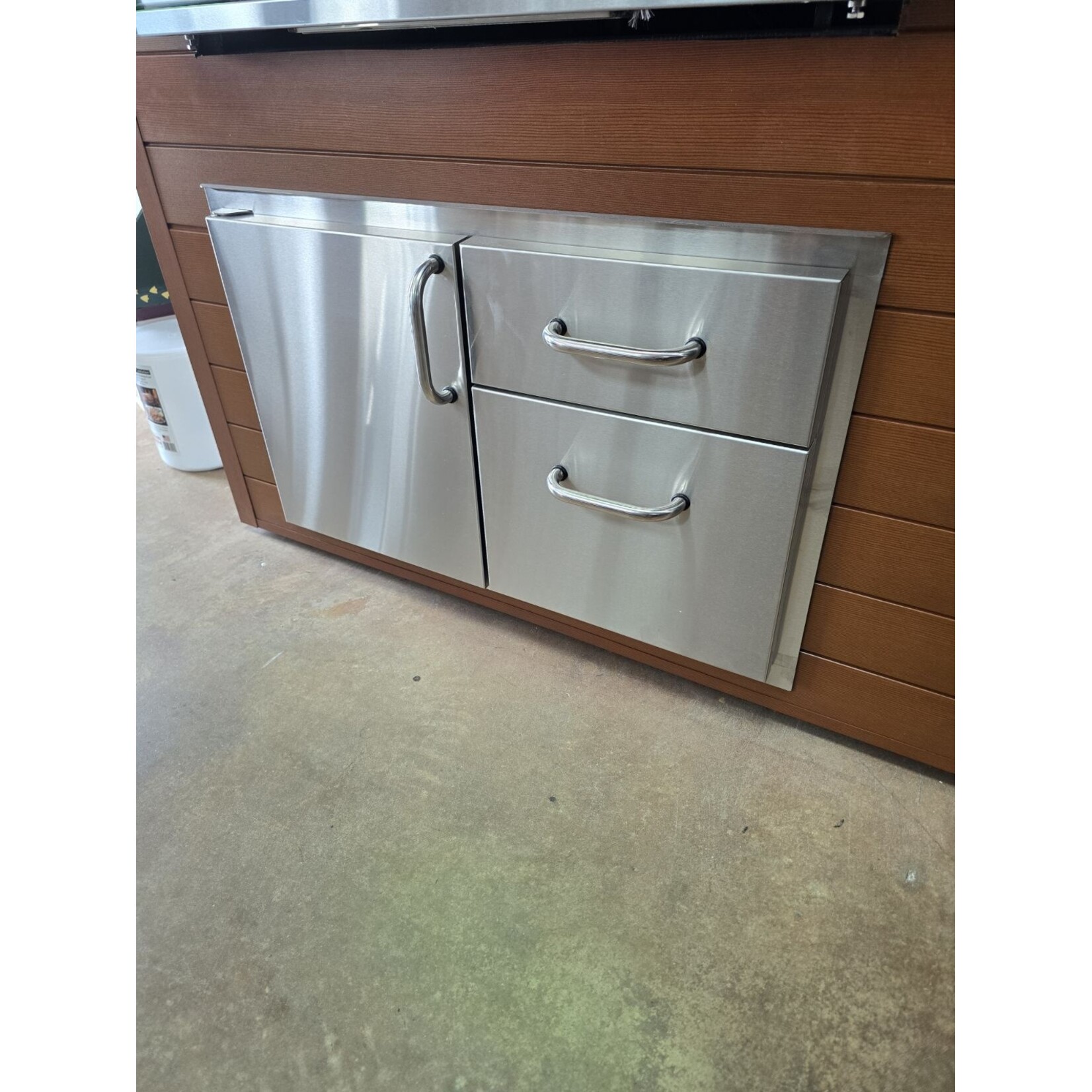 American Outdoor Grill AOG 18"x30" Access Door w/Double Drawer - Floor Display