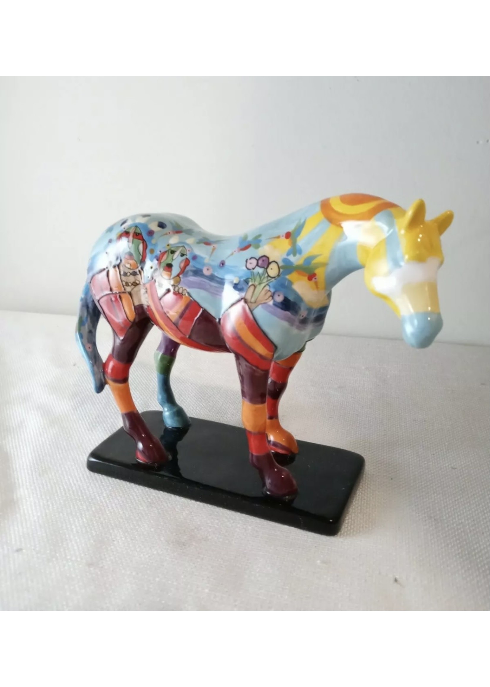 Trail of Painted Ponies TOPP 2004 Love as Strong as a Horse 1595 1E 131 NB