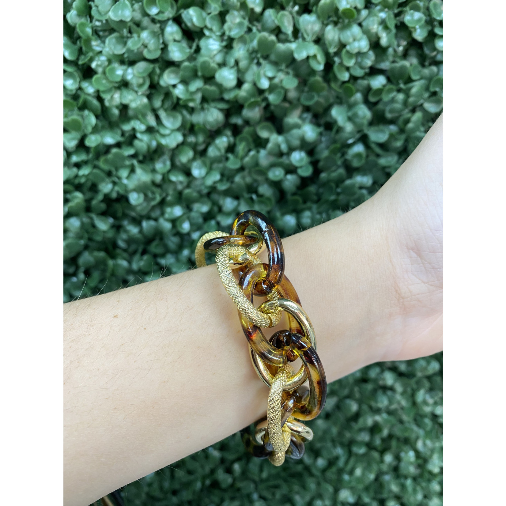 Koko and Lola Tortoise & Gold Resin Chain Link Chunky Bracelet