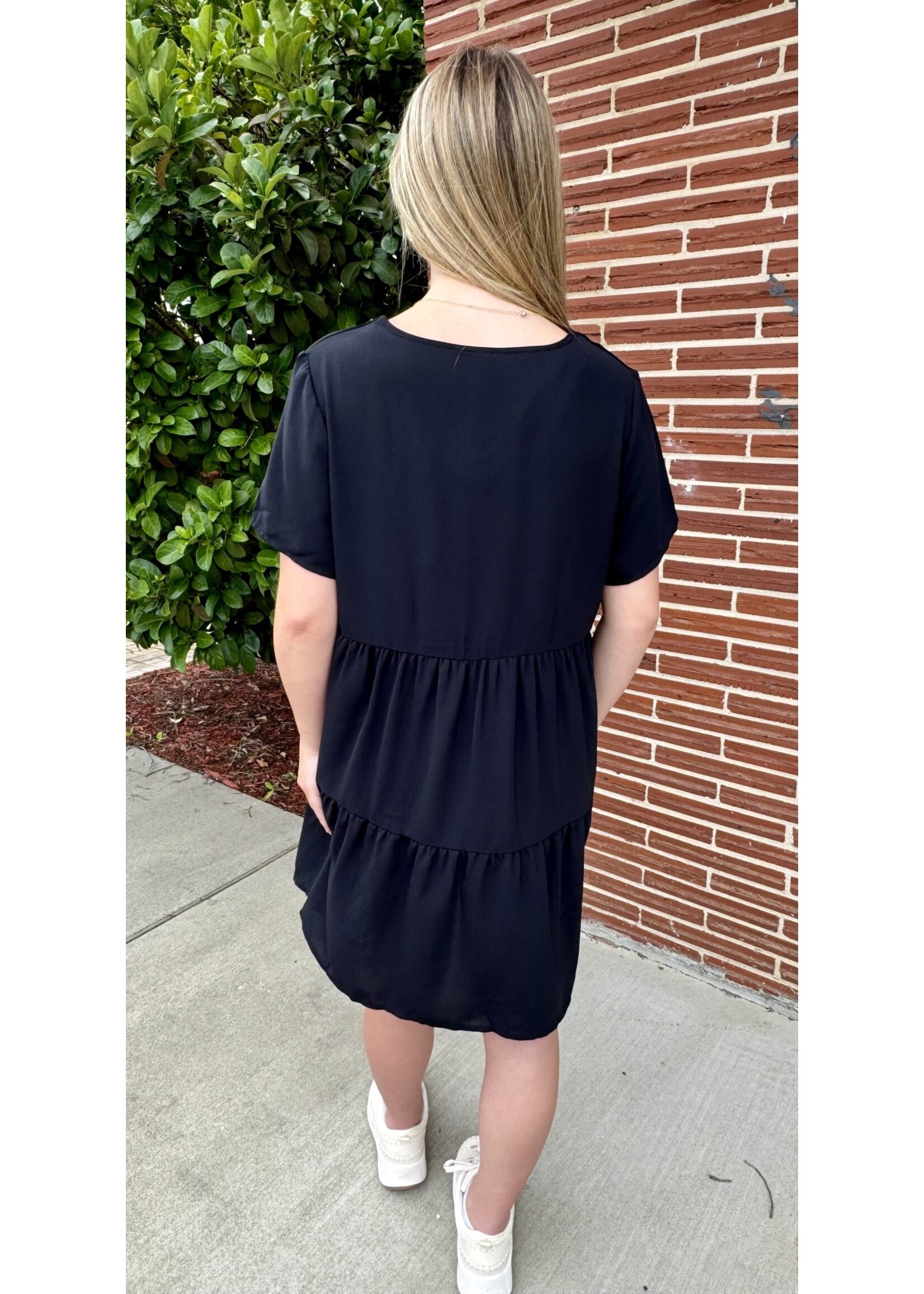 Short Sleeve Tiered Dress - Black