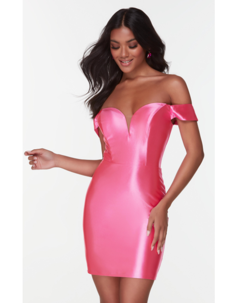 OFF SHOULDER STRETCH SATIN 4525