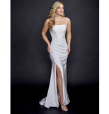 SIMPLE GOWN W/ SQUARE NECKLINE 7507