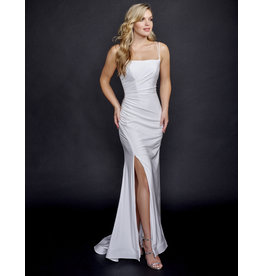 SIMPLE GOWN W/ SQUARE NECKLINE 7507