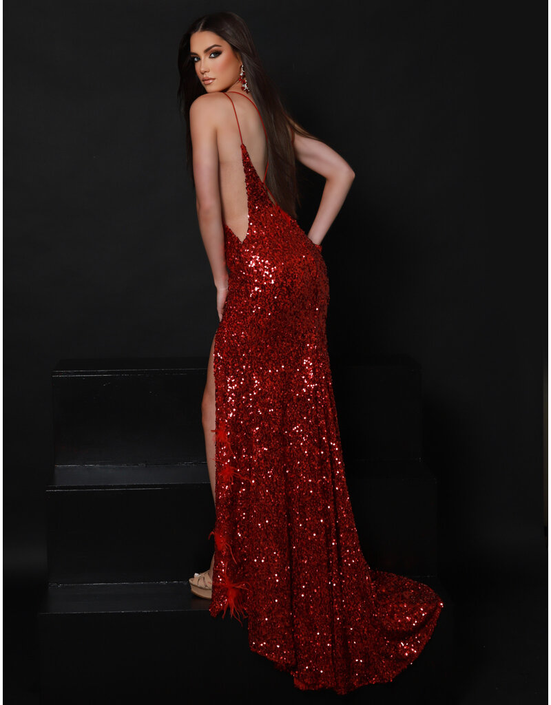 Sequin fitted gown w/feather leg slit 23191