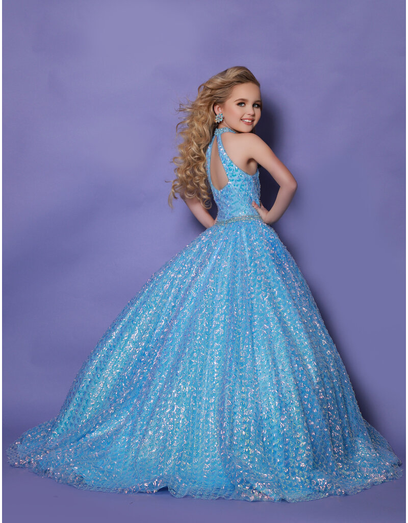 HIGH NECK SCALED BALLGOWN G1265