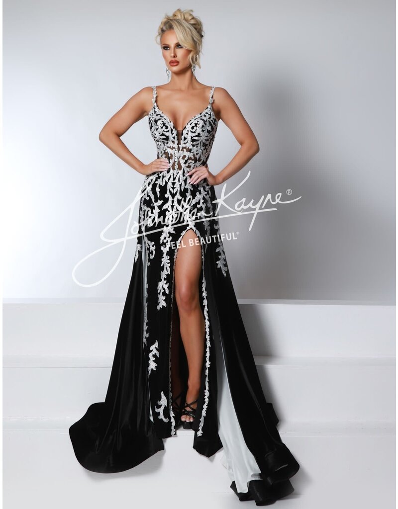 Spaghetti strap lace/velvet fitted gown w/cape 2924