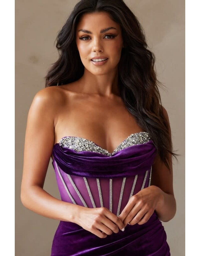 AMELIA COUTURE STRAPLESS, VELVET, LACE UP FITTED 5056S