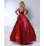 Tank, scoop neck natural waist ballgown 25338