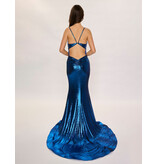 Spaghetti strap shimmer jersey v-neck fitted gown 7605