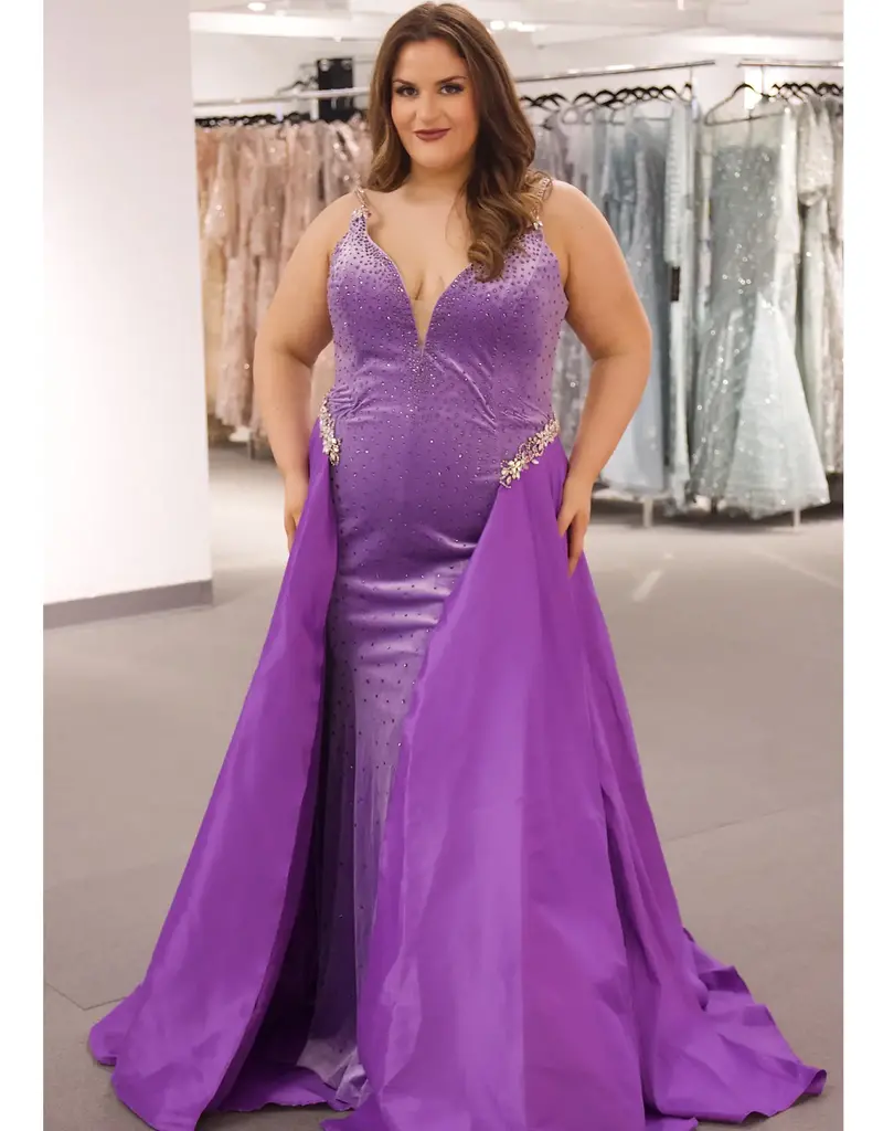 Beaded spaghetti strap velvet fitted gown w/cape JK2305