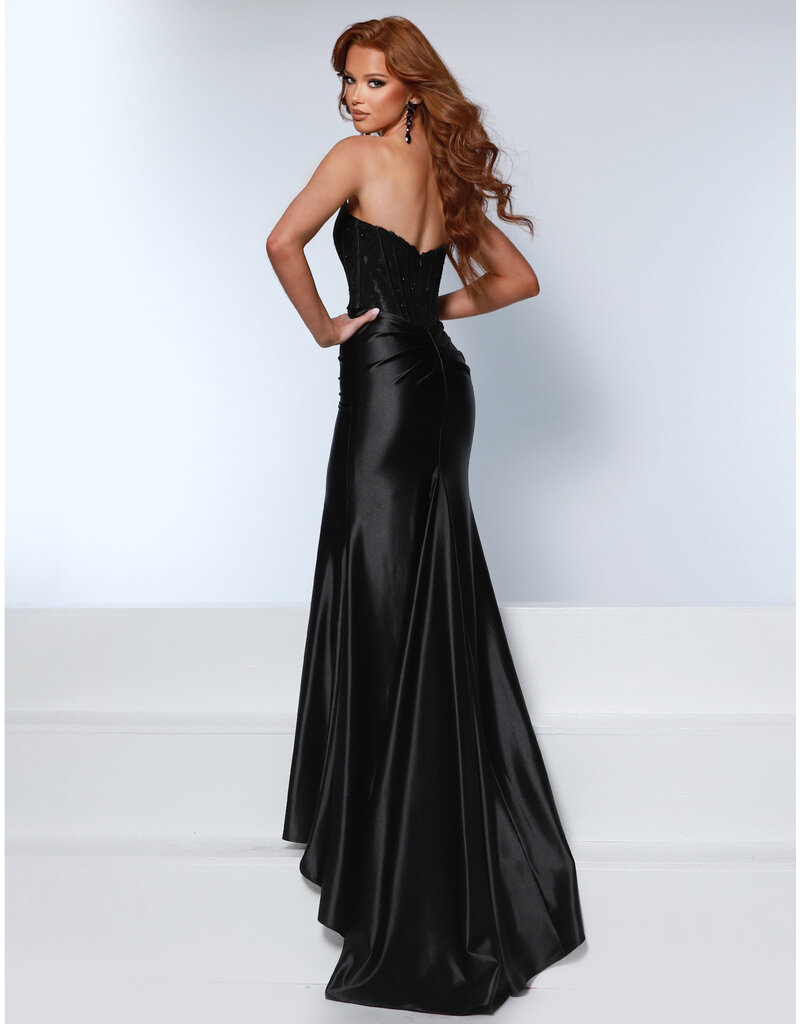 KATE PARKER Fitted, strapless, corset bodice, waist ruching, lace bodice 26018