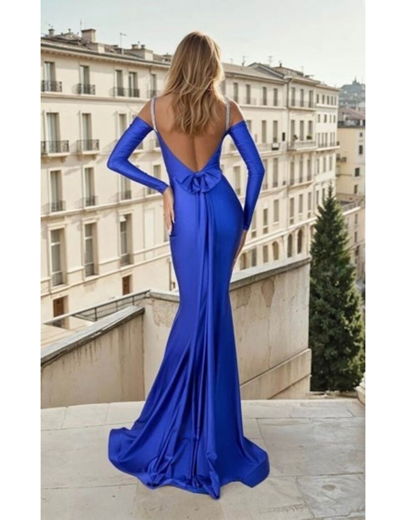 JESSICA ANGEL Beaded spaghetti strap fitted low back bow gown 2732