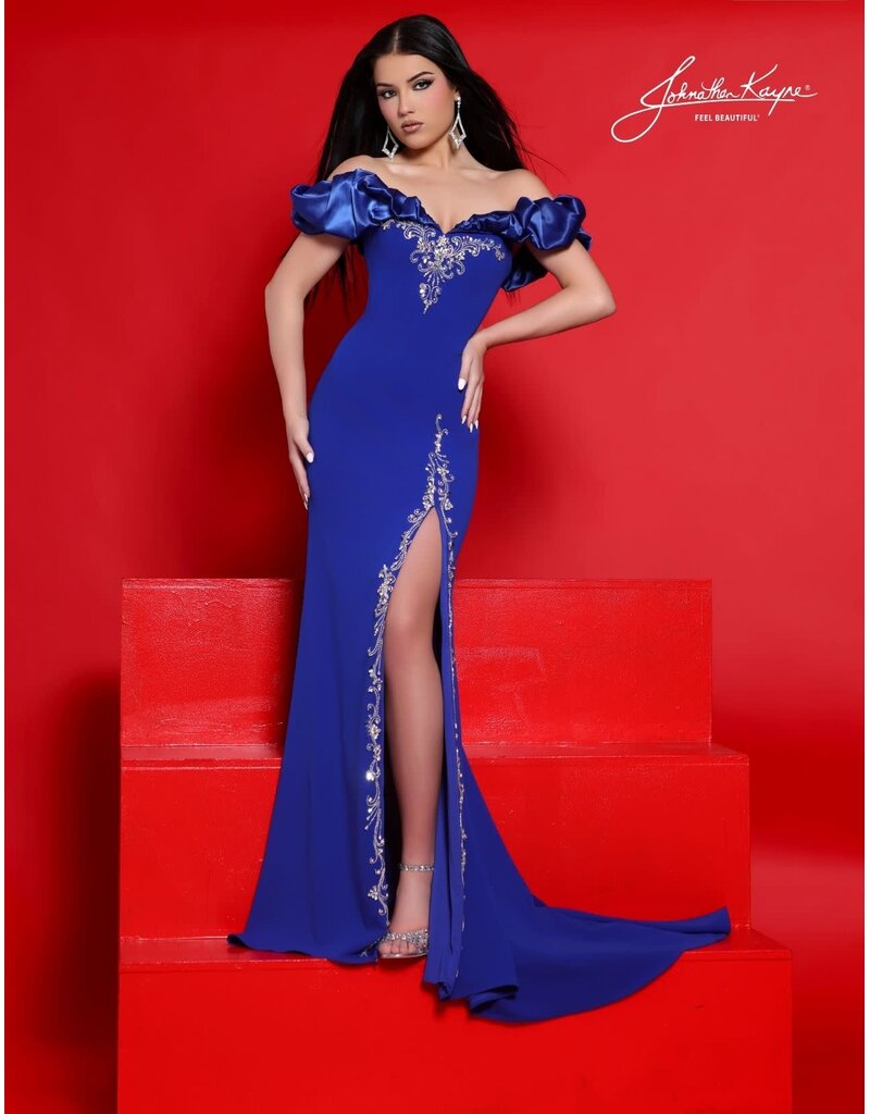 Off-the-shoulder fitted gown w/ crystal detailing 3334