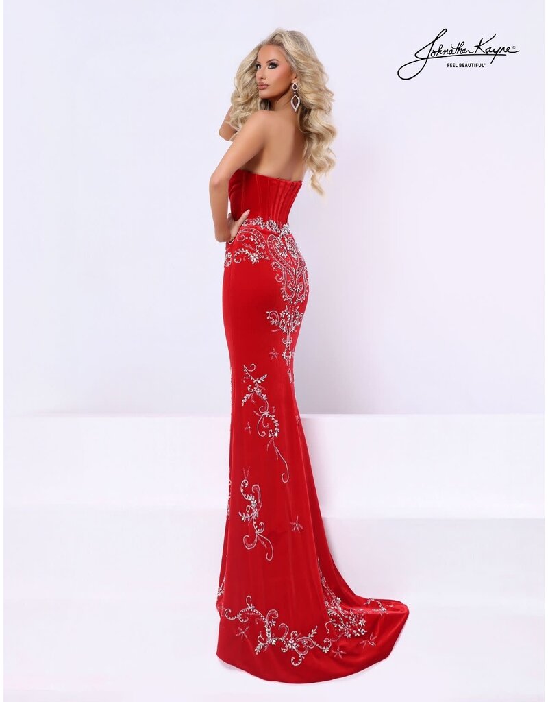 Strapless velvet gown w/ corset bodice 3368