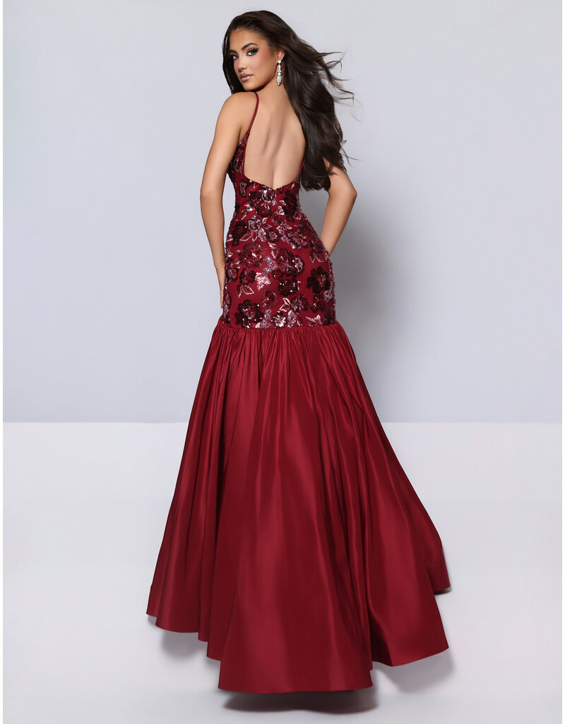 KATE PARKER Spaghetti strap sequin drop waist fit n flare 27019