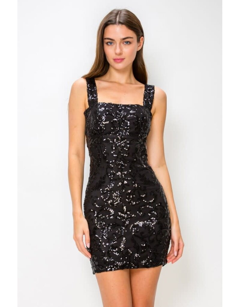 LOVESOME Sequin fitted tank strap tie back short gown CD2655620