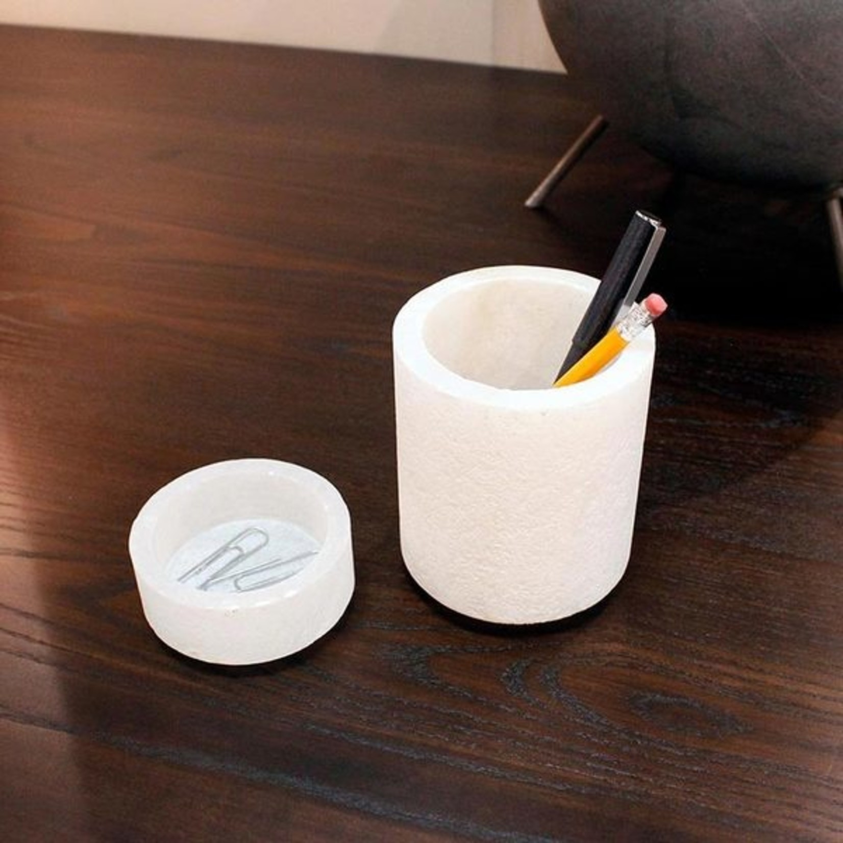 Roost Alabaster Paperclip Cup