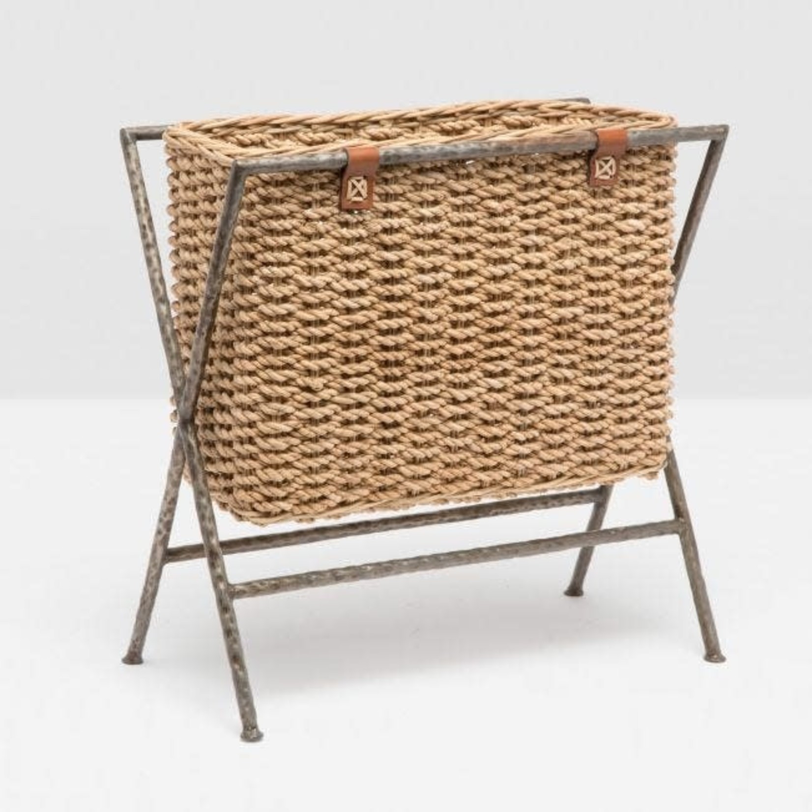 Pigeon and Poodle Hemley Natural Magazine Rack-Woven Seagrass