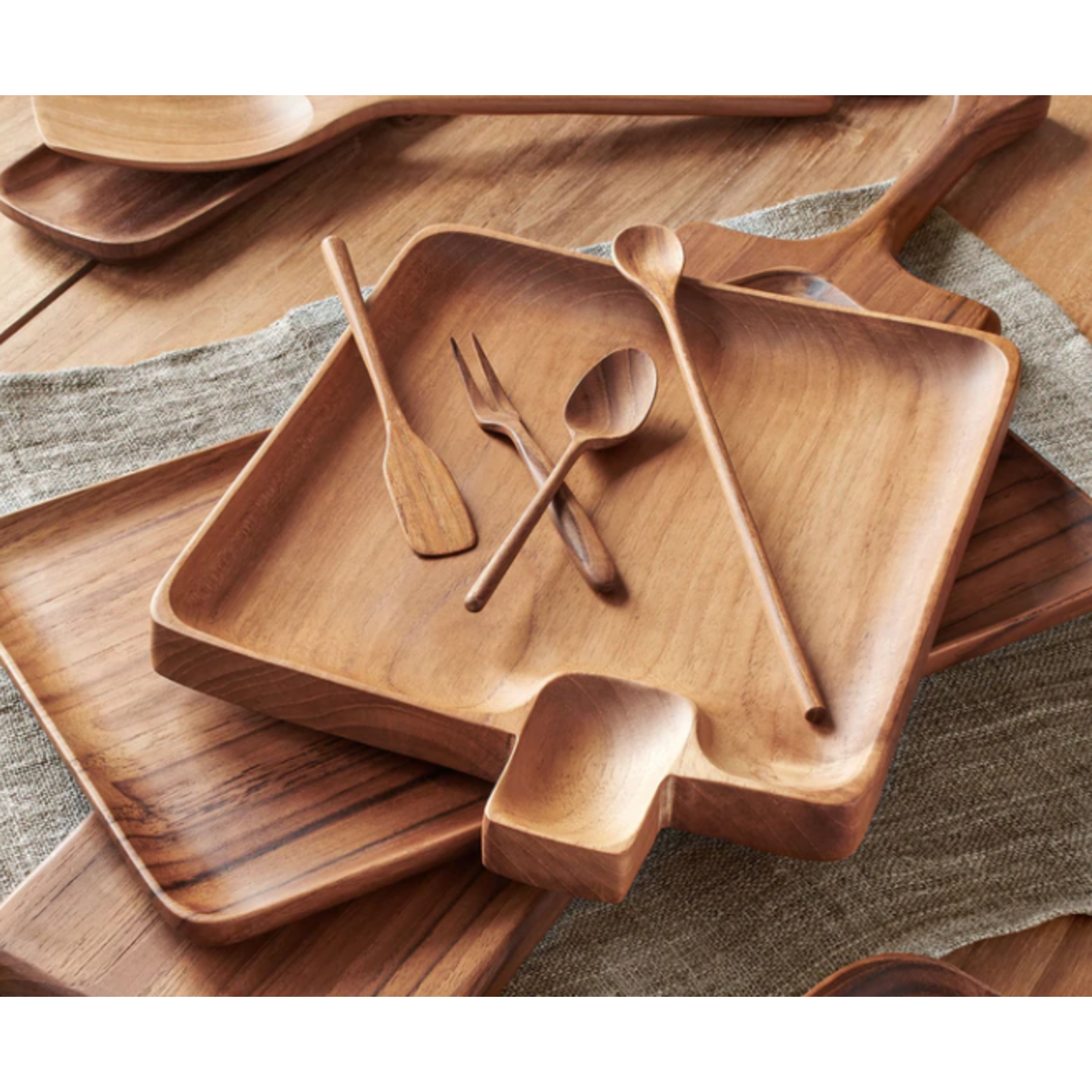 Texxture Chiku Teak Platter with Thumb Cavity