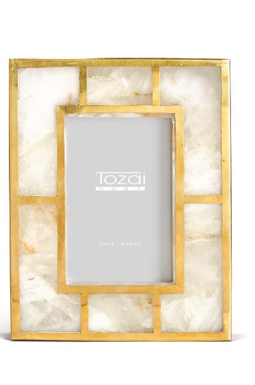 https://cdn.shoplightspeed.com/shops/650587/files/44091908/tozai-brass-white-quartz-frame-46-photo-frame.jpg