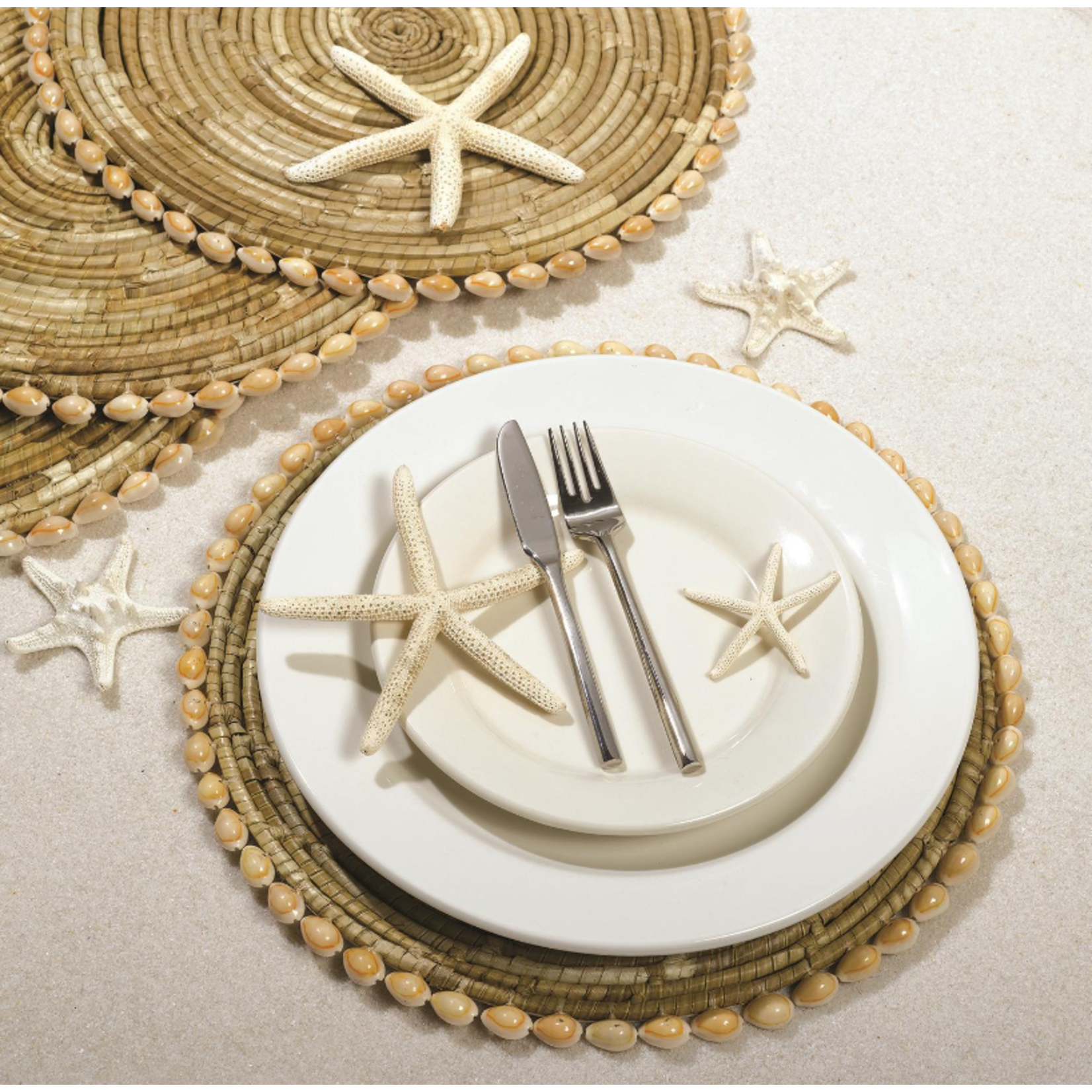 Two's Company Handwoven Pandan & Seashells Placemat - Set of 4