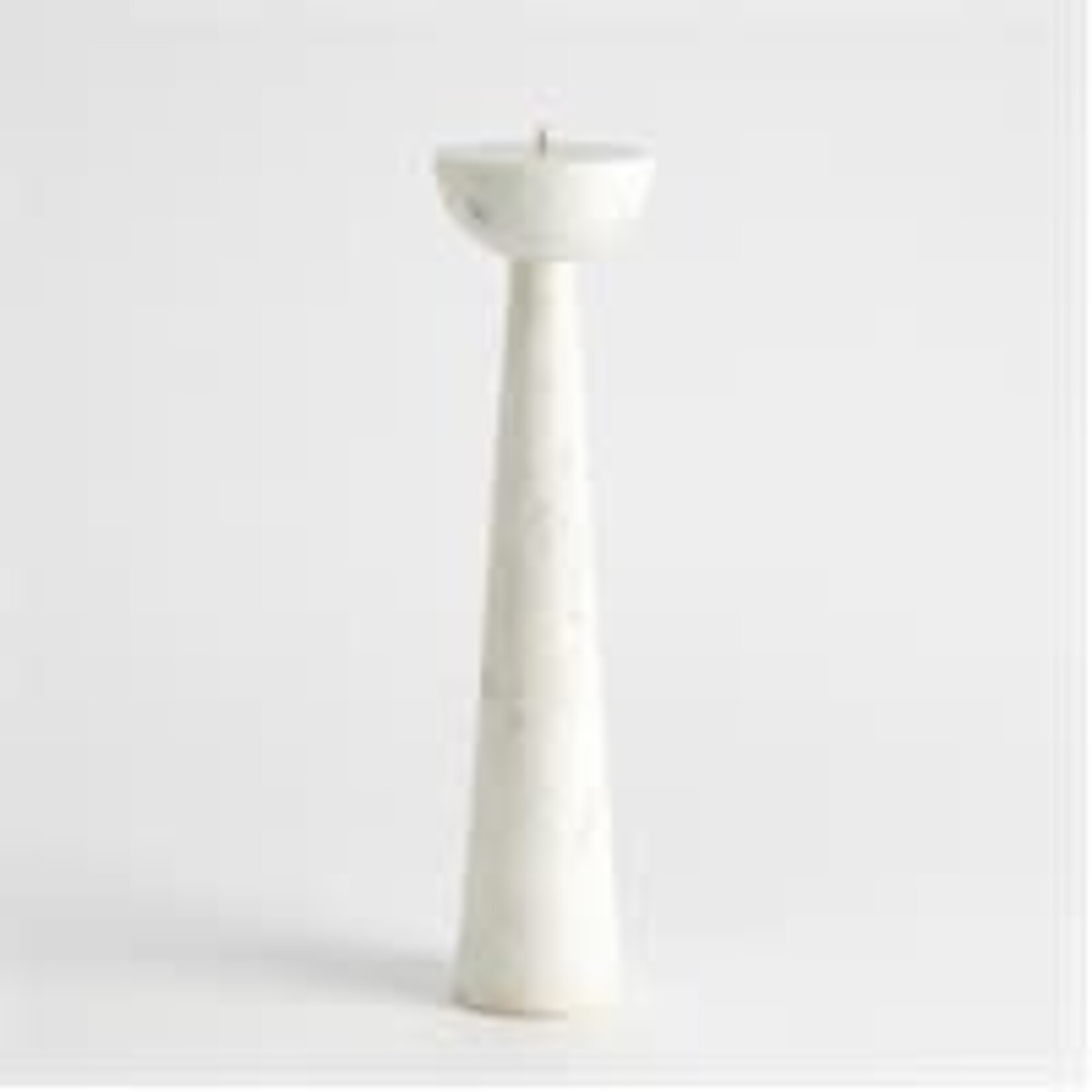 Global Views Round Top Candle Stand White Marble Large