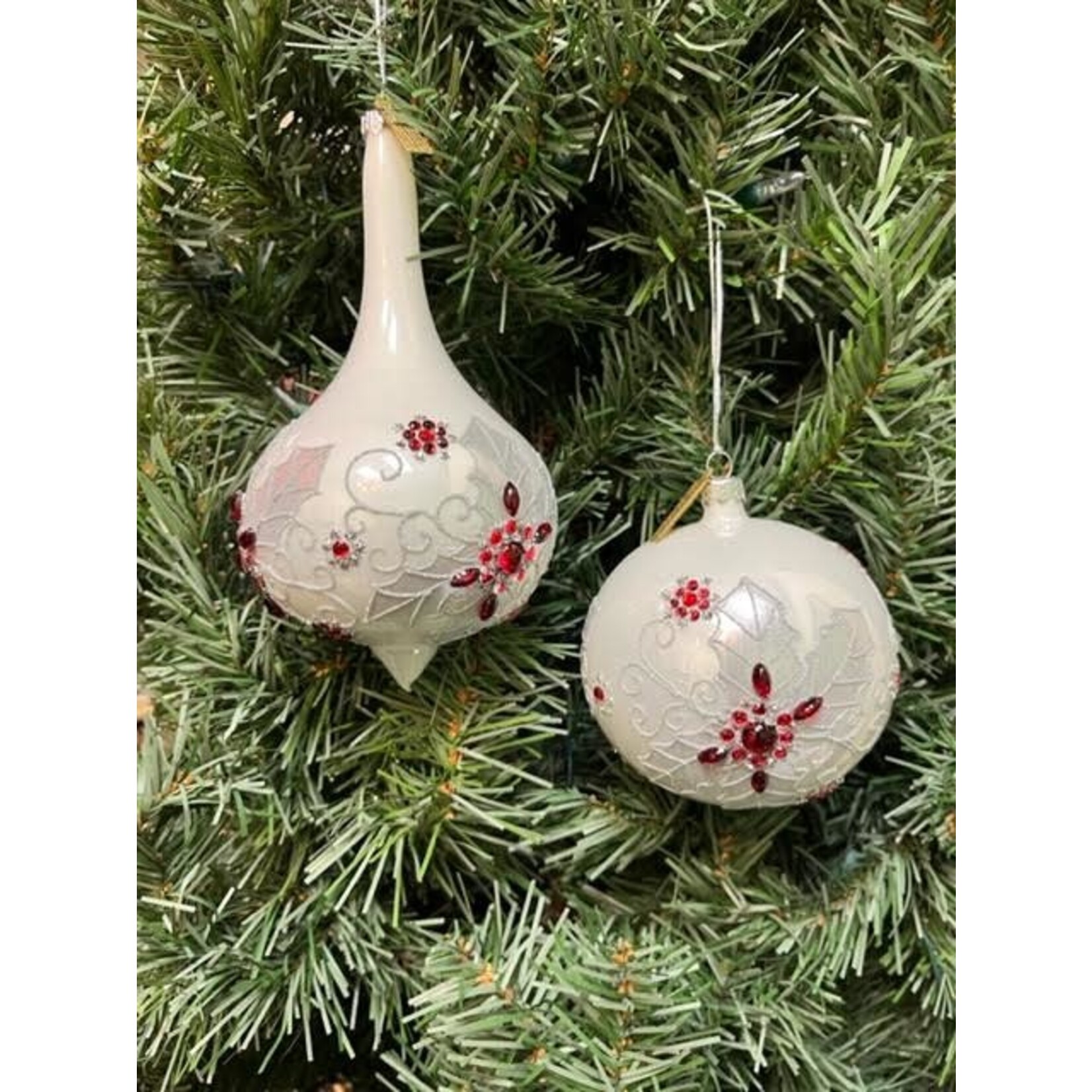 Katherine's Collection White Winter Berry Ornament