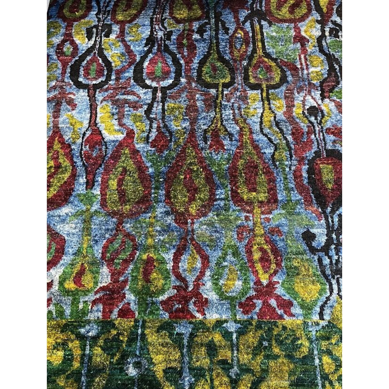 Art Frame Direct Ikat Hand Knotted Wool and Silk Rug 5x8