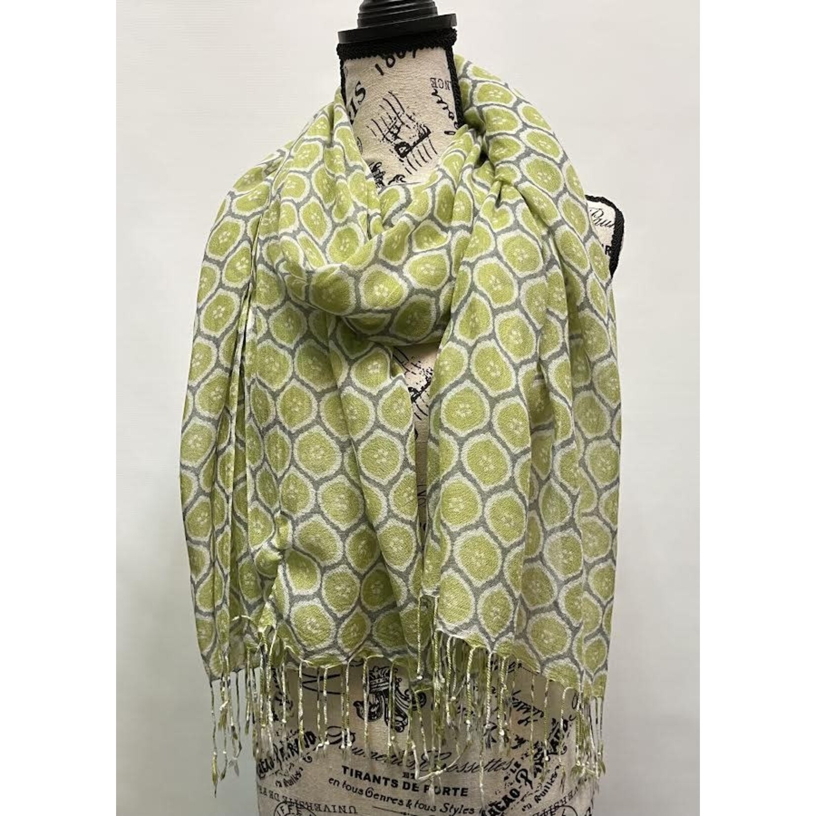 https://cdn.shoplightspeed.com/shops/650587/files/55158988/1652x1652x2/rockflowerpaper-robin-pear-scarf.jpg