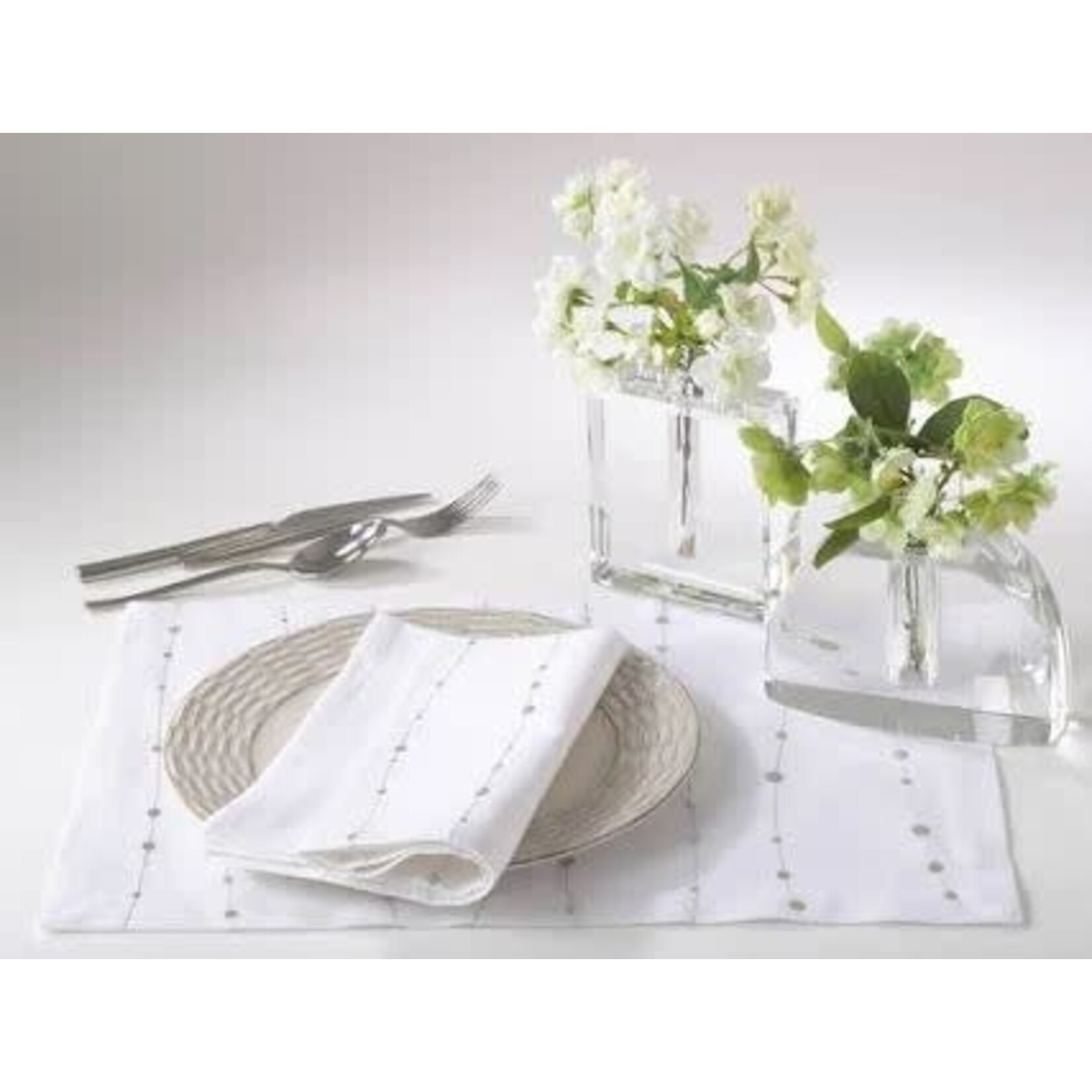 Saro Trading Company Embroidered White & Silver Cotton Napkin