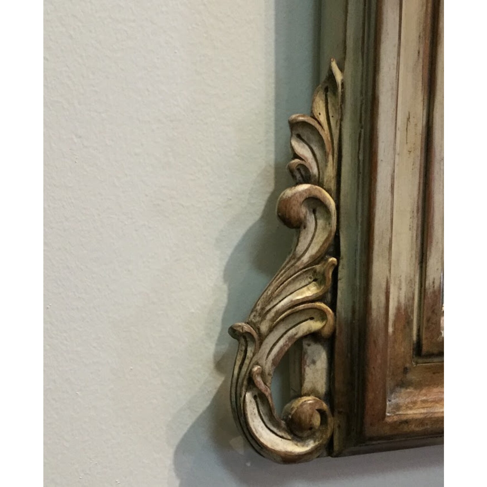 La Barge Carved Antique Mirror