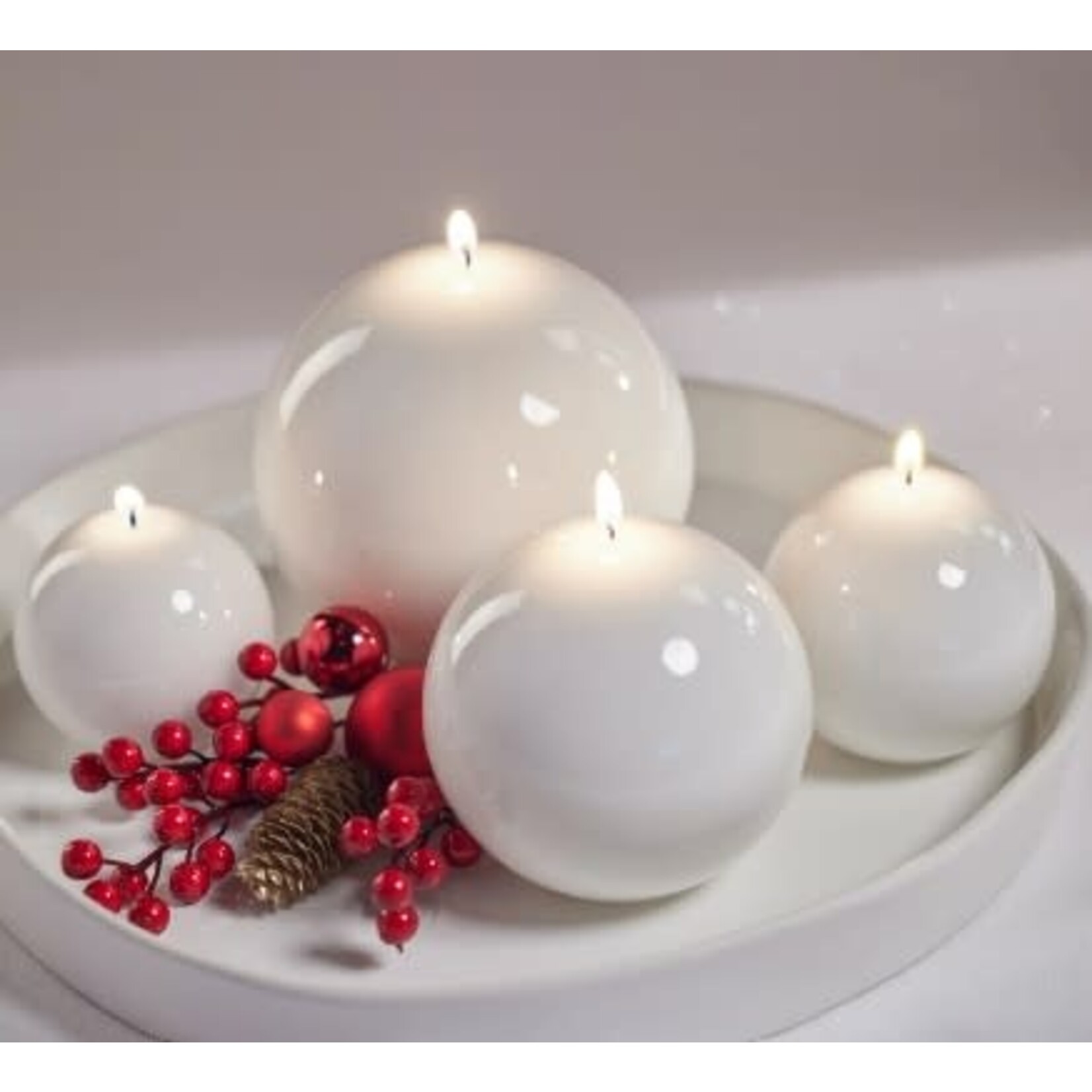Zodax Lacquer Ball Candle
